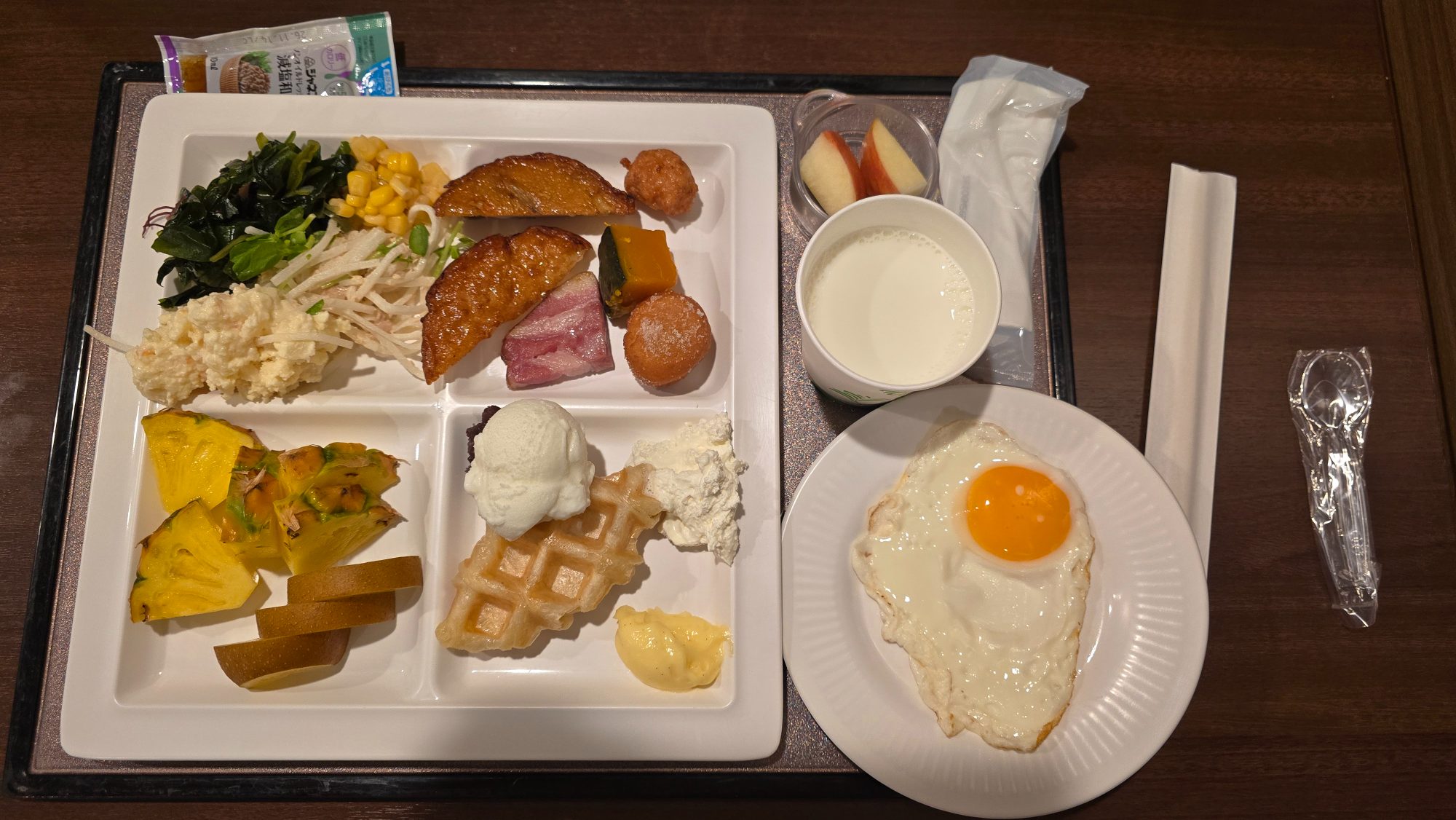Breakfast buffet course 1